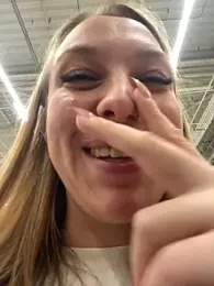 Sweet___Emily — Stripchat recorded stream image, 22.12.2025 12:00