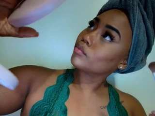 briannabrave — Camsoda recorded stream image, 23.12.2025 03:50