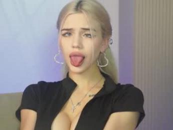 milabunny_ — Chaturbate recorded stream image, 23.12.2025 10:40