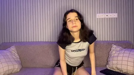 baby_lesi — Stripchat recorded stream image, 23.12.2025 19:50