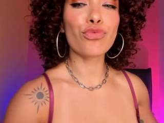 dani-moore — Camsoda recorded stream image, 23.12.2025 22:30