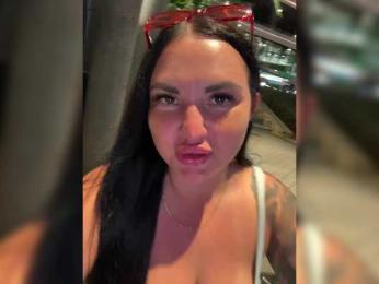 KROSHKA_N — Bongacams recorded stream image, 24.12.2025 09:30