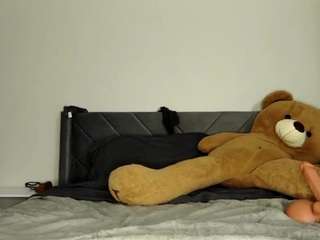 chaneldreamzz — Camsoda recorded stream screenshot (25 Dec 2025)