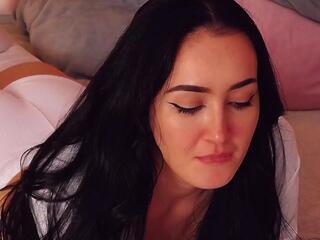 Zoe Niickels — Flirt4free recorded stream screenshot (25 Dec 2025)