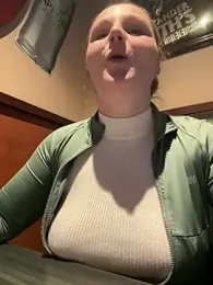GingerSnap33 — Stripchat recorded stream image, 28.02.2025 00:40
