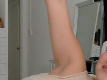 theislandgirl — Chaturbate recorded stream image, 26.12.2025 00:20