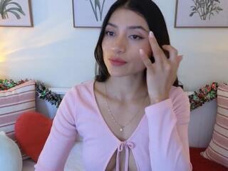 Alejandhra — Flirt4free recorded stream screenshot (26 Dec 2025)