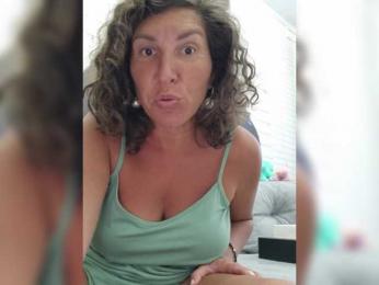 natalia1987 — Bongacams recorded stream image, 27.12.2025 05:20