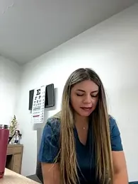 alicee16 — Stripchat recorded stream image, 27.12.2025 15:40