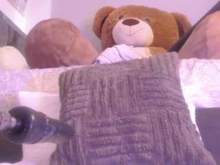 janeebony — Camsoda recorded stream image, 28.12.2025 16:10