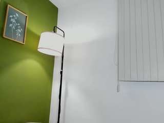 karlyee — Camsoda recorded stream screenshot (28 Dec 2025)