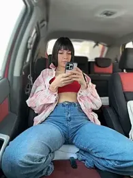 JulliaVegas — Stripchat recorded stream image, 29.12.2025 02:30