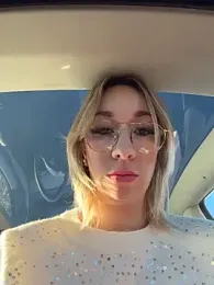 Giuliana_baby — Stripchat recorded stream screenshot (29 Dec 2025)