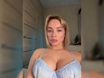 Mila-m — Bongacams recorded stream image, 29.12.2025 15:40