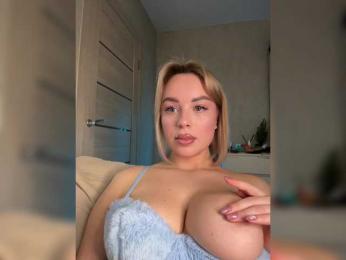 Mila-m — Bongacams recorded stream image, 29.12.2025 15:40