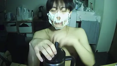 sdamvo2 — Stripchat recorded stream image, 29.12.2025 15:00