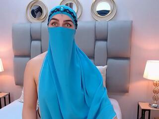 Aliah Manzur — Flirt4free recorded stream screenshot (30 Dec 2025)