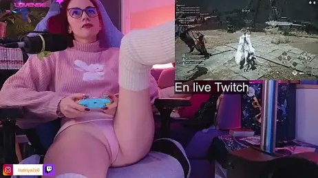 Indriya2x0 — Stripchat recorded stream image, 30.12.2025 20:50