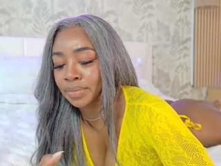 siennacole — Camsoda recorded stream image, 31.12.2025 21:00