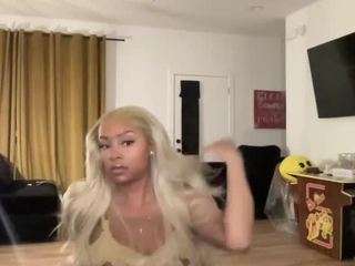 carmensindiego — Camsoda recorded stream image, 01.01.2026 03:20