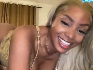 carmensindiego — Camsoda recorded stream image, 01.01.2026 03:20