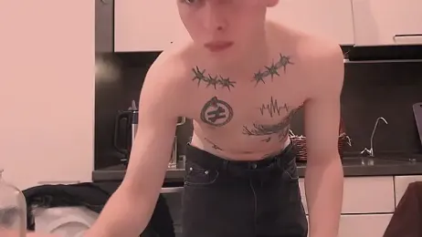 Fredd_Xanders — Stripchat recorded stream image, 01.01.2026 06:40