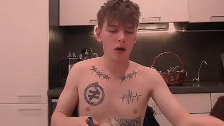 Fredd_Xanders — Stripchat recorded stream image, 01.01.2026 06:40