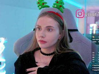 VikkiExtraCheese — Bongacams recorded stream image, 31.12.2025 21:00