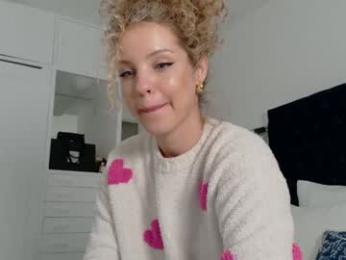 theislandgirl — Chaturbate recorded stream image, 01.01.2026 21:50