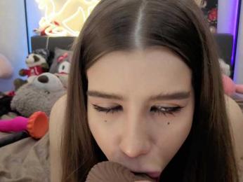 dolly-ll — Bongacams recorded stream image, 02.01.2026 13:20