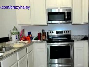 haleycrazy — Chaturbate recorded stream screenshot (02 Jan 2026)