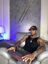 AaronCruz_ — Stripchat recorded stream image, 02.01.2026 20:00