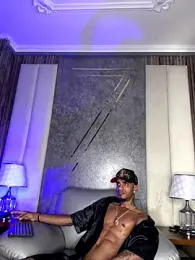 AaronCruz_ — Stripchat recorded stream image, 02.01.2026 20:00