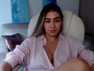 alexyferrer — Camsoda recorded stream image, 28.02.2025 17:30