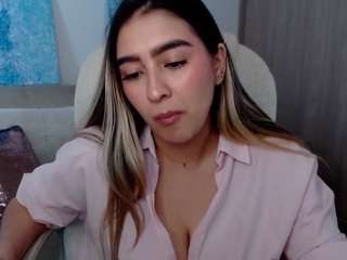 alexyferrer — Camsoda recorded stream image, 28.02.2025 17:30