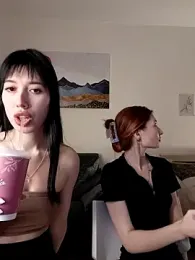 caressyourself — Stripchat recorded stream image, 03.01.2026 13:30