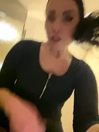 CrazzyChicks — Stripchat recorded stream image, 04.01.2026 07:30