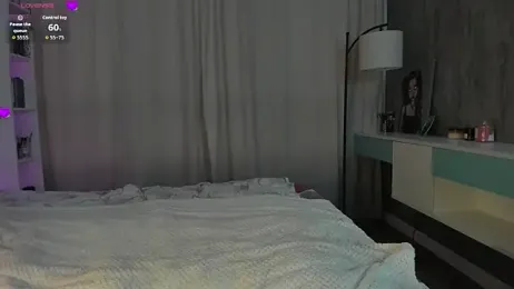 flora_off — Stripchat recorded stream image, 04.01.2026 06:20