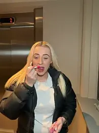 Strongqueen — Stripchat recorded stream image, 04.01.2026 16:50