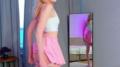 StarrShinee — Stripchat recorded stream image, 05.01.2026 03:40