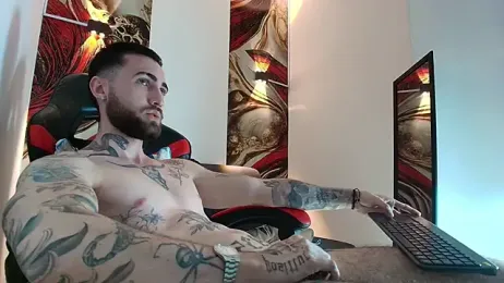 Luke_davis01 — Stripchat recorded stream image, 05.01.2026 13:00