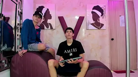 TWINKS_FRIENDS — Stripchat recorded stream image, 05.01.2026 13:40