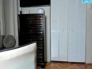 iluvsaffire-bleu — Camsoda recorded stream screenshot (05 Jan 2026)