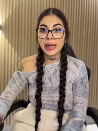 Sarasanders_4 — Stripchat recorded stream image, 06.01.2026 03:10