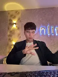 Logan_smith1 — Stripchat recorded stream image, 08.01.2026 06:00