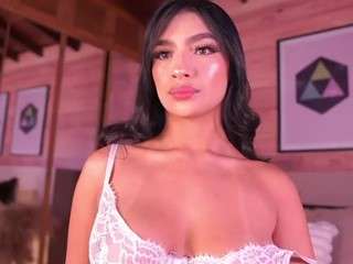 izzywild — Camsoda recorded stream image, 08.01.2026 11:20