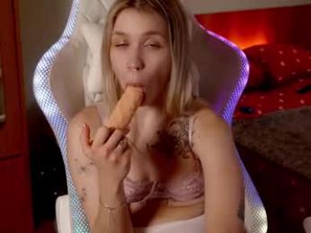 ho1yh01e — Chaturbate recorded stream image, 08.01.2026 19:40