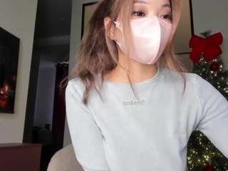 moonlovee — Camsoda recorded stream image, 09.01.2026 03:10