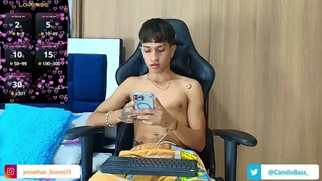 _CamiloBass — Stripchat recorded stream image, 09.01.2026 02:00