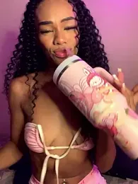 Cammgirlmii — Stripchat recorded stream image, 10.01.2026 04:20